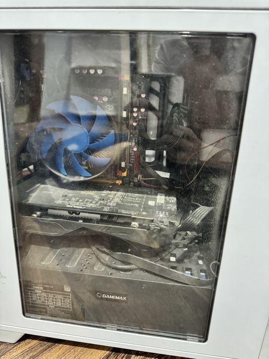 Компьютер,с полной комплектацией