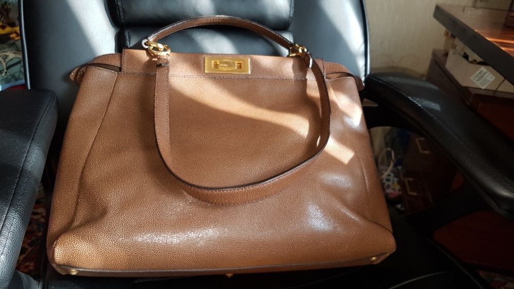 Fendi Peecaboo large