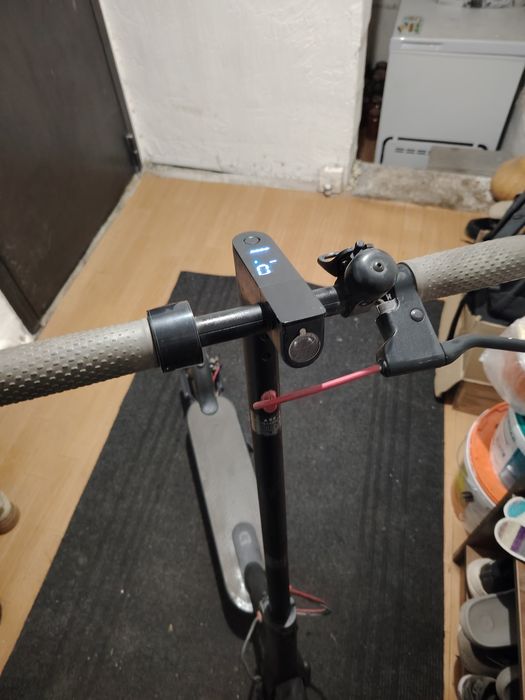 Продам электросамокат
Продаю п