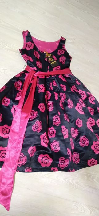 Вечерний платья. Состояние очень хорошее