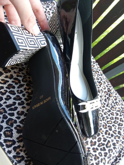 Pantofi dama  noi 350 lei