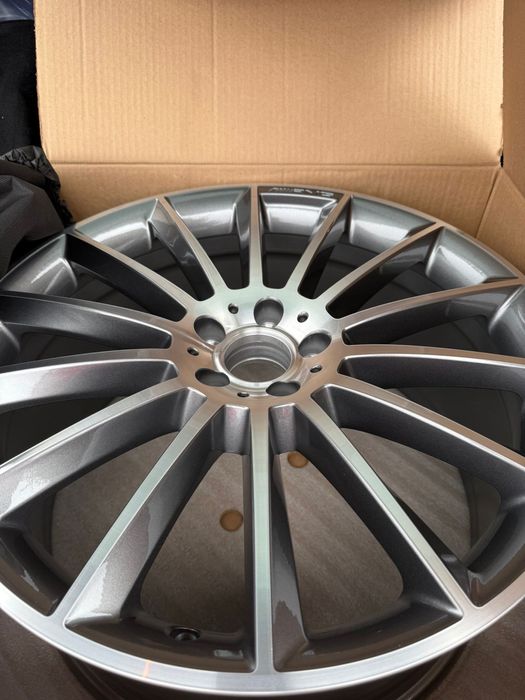 Jantă originală Mercedes GLE Coupe AMG 2025 – R21