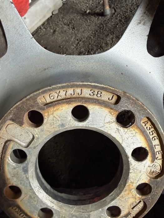 Диски на 16 (r16 7jj)