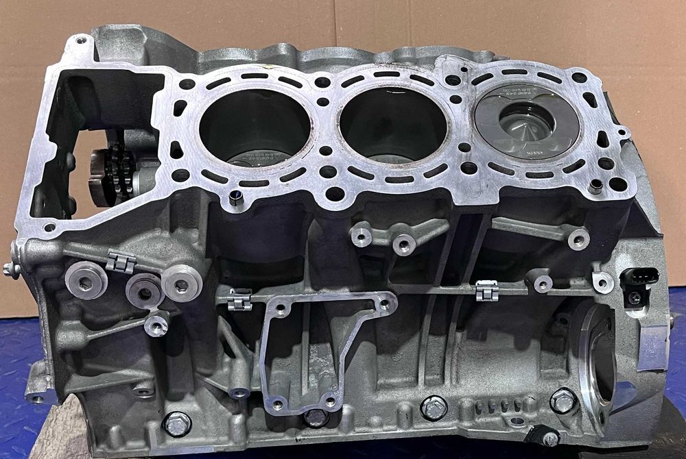 Bloc Motor Mercedes Benz Reconditionat OM642.993 Euro 4