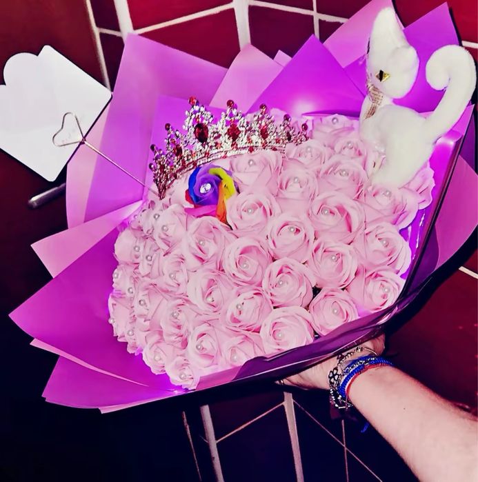 Buchete handmade realizate la perferintele clientului.