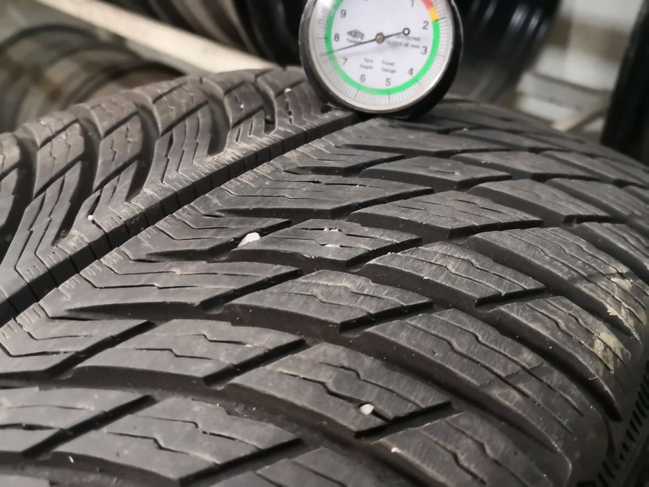 235 55 19 цола гуми като нови дот 21 Michelin