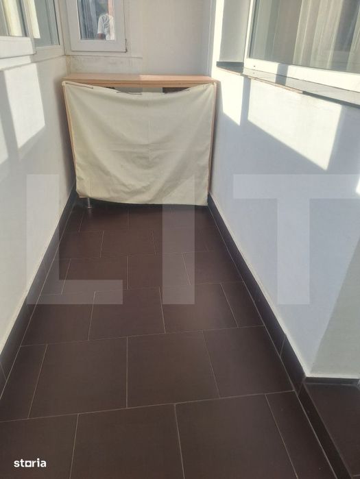 Apartament de vanzare, 65 mp, zona Nadrag