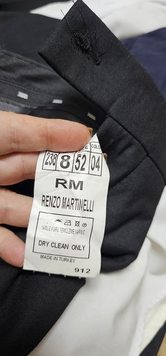 Продам мужской костюм