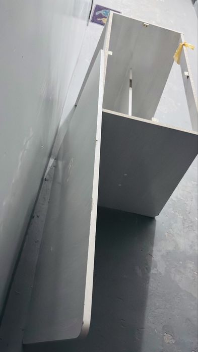 Продам кухонный стол