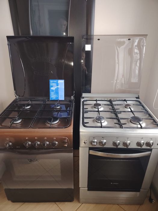 Продам газовые плиты