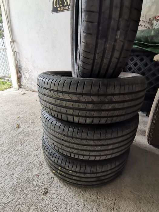 Set 4 anvelope vara 215 60 17 Hankook stare excelenta
