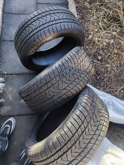 Гуми за джип и бус