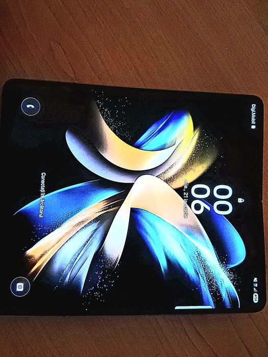 Fold 4 , benzi flex duse