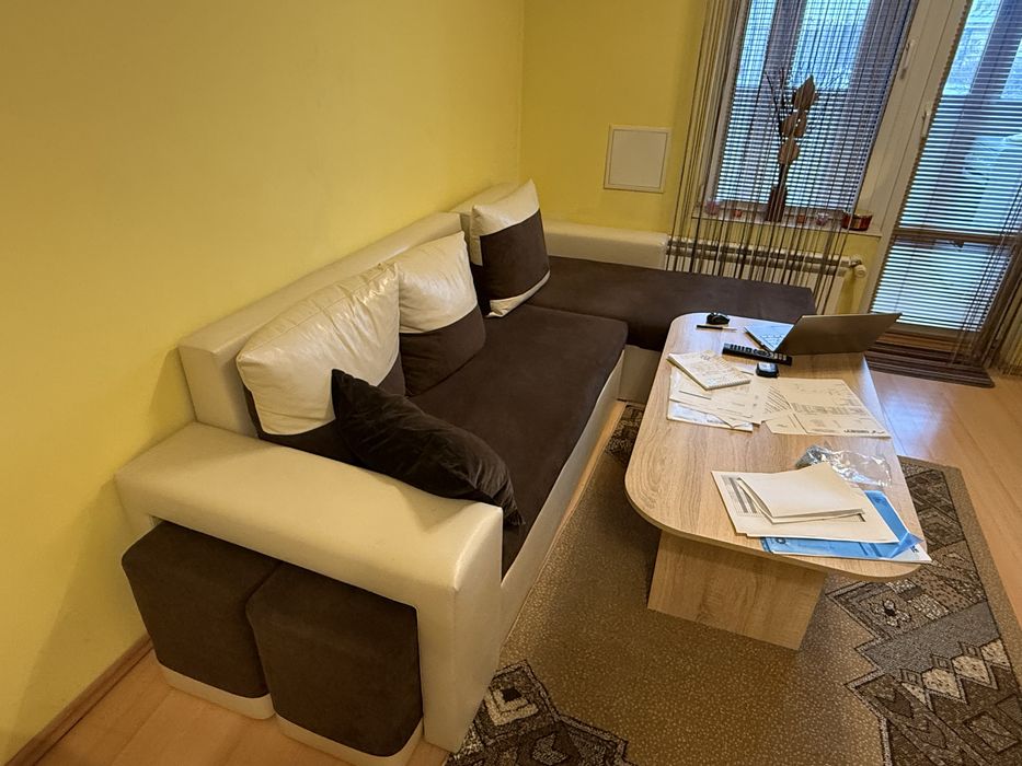 Ъглов диван - разтегателен