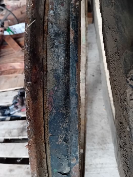 Vartej remorcă 5 sau 7 tone