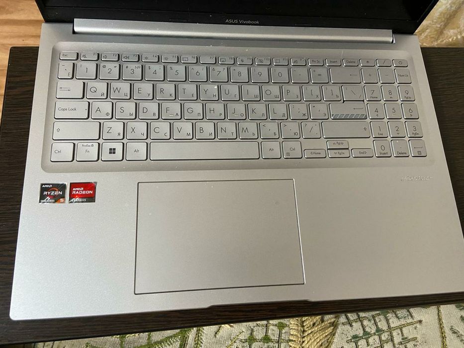 Продам ноутбук Asus Vivobook