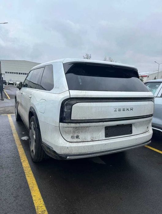 Zeekr 9x ultra, naxt va halol nasiya