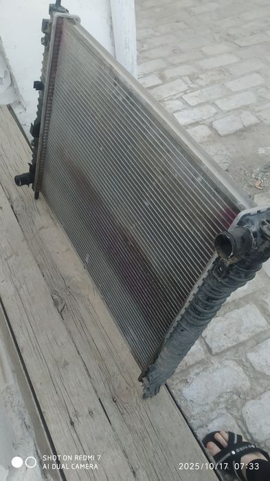 Каптива 2 радиатор сотилади.