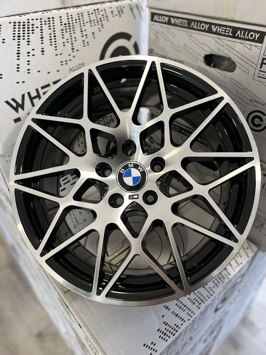 Jante BMW R18 5x120 Carbonado Stil M4 Noi Seria 1 2 3 4 5 6 7 E46 E90 E91 E92 E93 F20 F21 F22 F23 F30 F31 F32 F33 F34 F36 F10 F11 F01 F02 F06 F12 F13