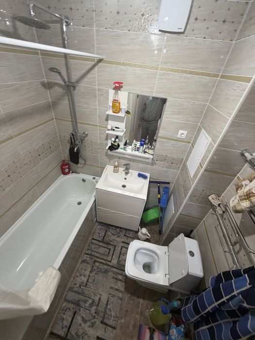 Продам 1 комнт квартиру Бозбиик