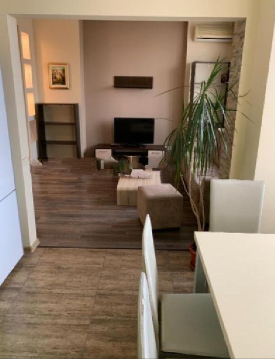 Дава се под наем Двустаен апартамент в София, Зона Б-5 - 65 кв.м за 657.9 € - Снимка #4