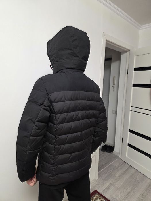 Продам мужскую куртку 46 размера