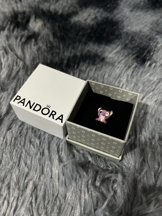 Талисчанчета Pandora x Disney  Син Стич / Розов стич / Чеширския котар