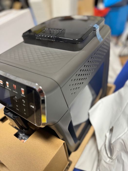 Philips Seria 5500 Grey Edition 2025 – espressor automat, nou, sigilat