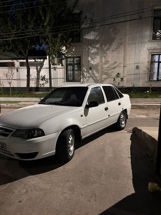 Neksa 2 arenda  berladi 800$