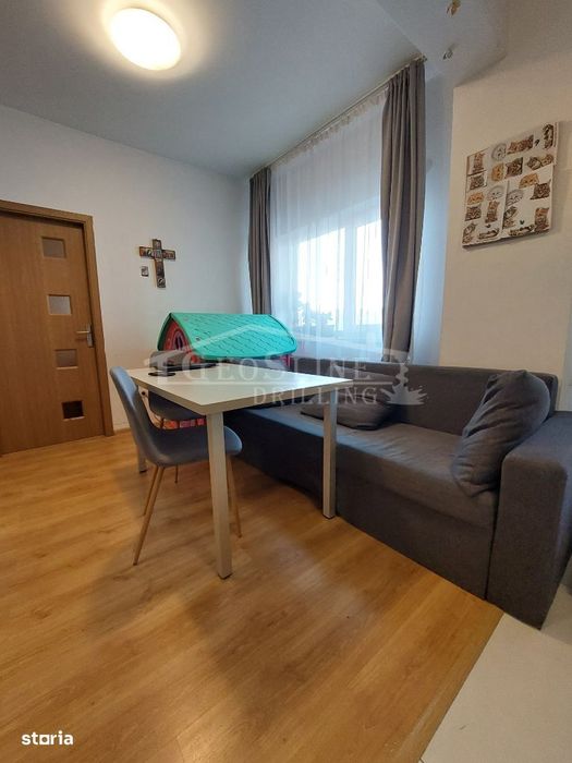 Apartament 2 dormitoare 1 Open-space Parcare privată extra