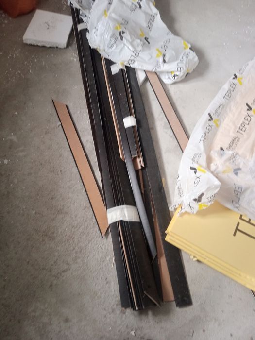 Продам межкомнатную дверь.