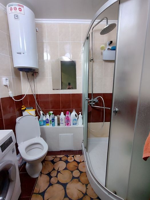 Продается 2-комн (7-78, 1 эт)