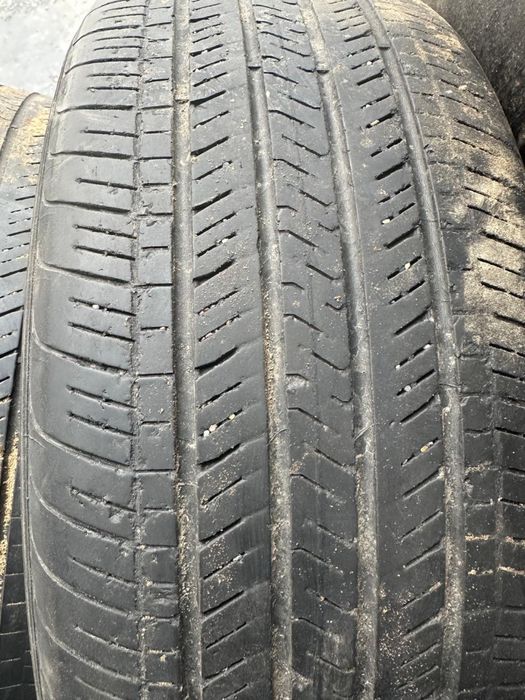 Комплект автомобильных шин