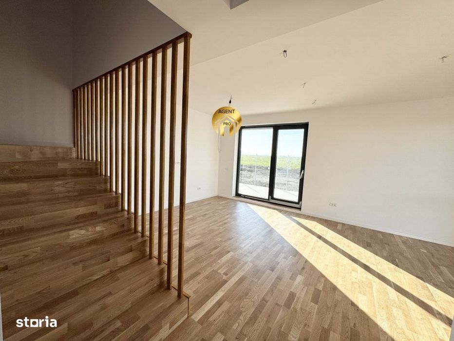 Vila P+1+M - 5 camere - Piscina in Complex, Otopeni Odaile