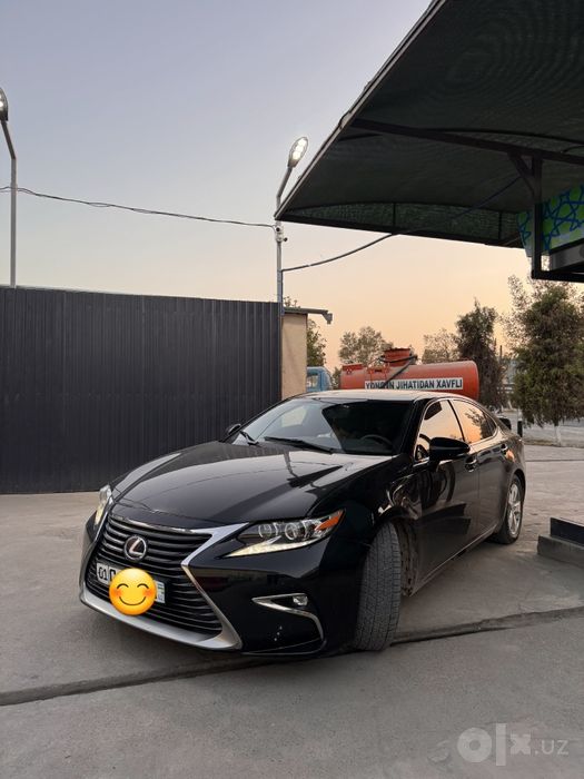 Lexus ES atmosfer