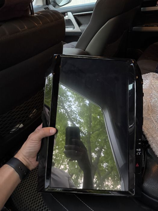 Andrid tesla для ланд круйзер 200