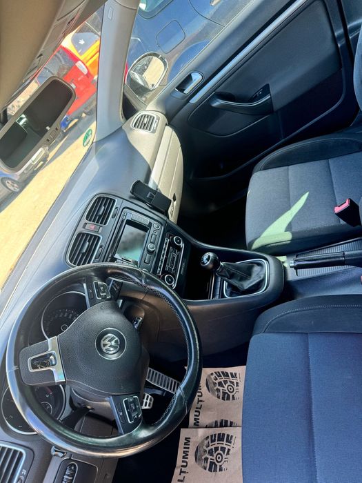 Vând golf 6 2011