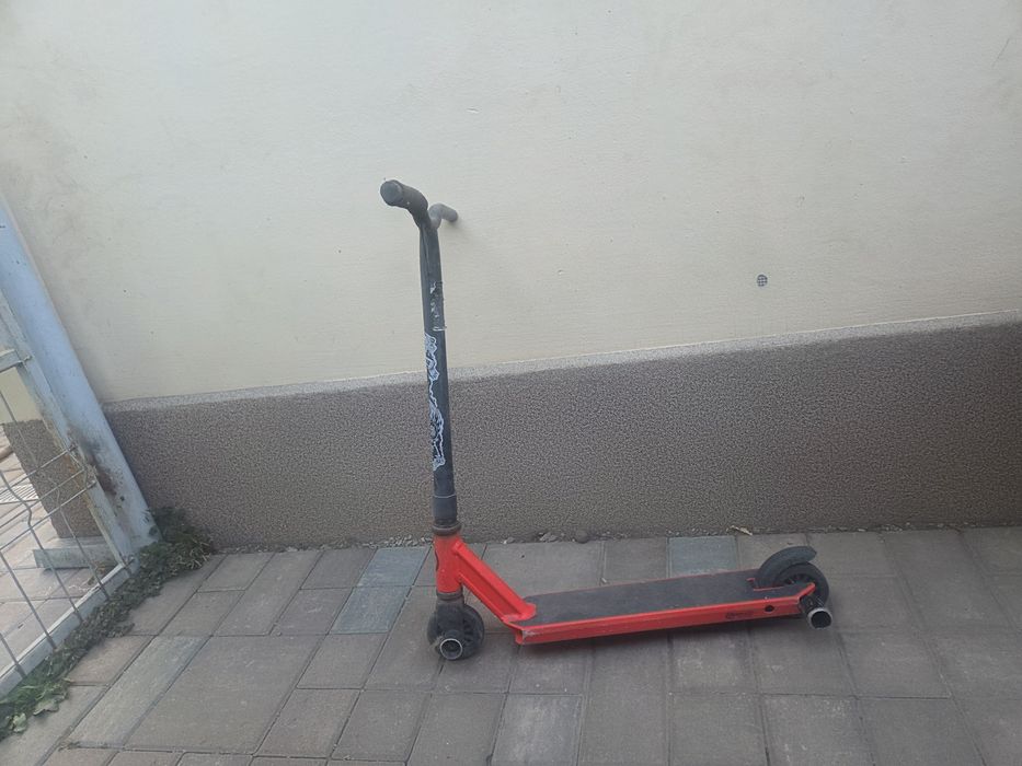 Trotineta copii rosie