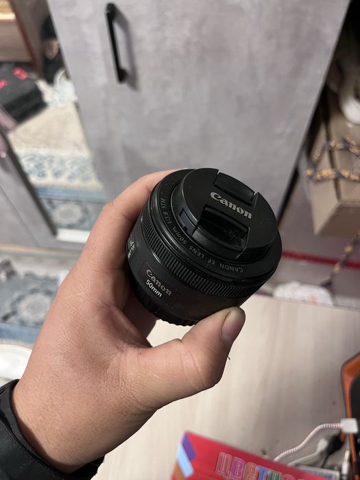 Продам Canon EOS 750D + 3 объектива (полный комплект)