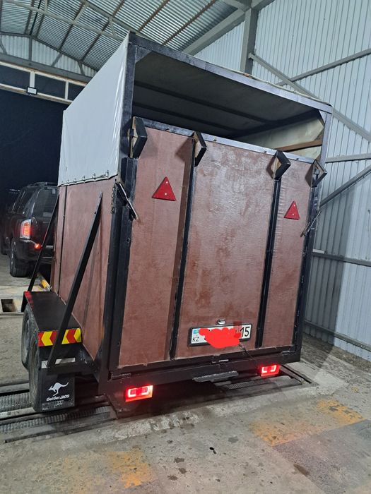 Продам коневозка