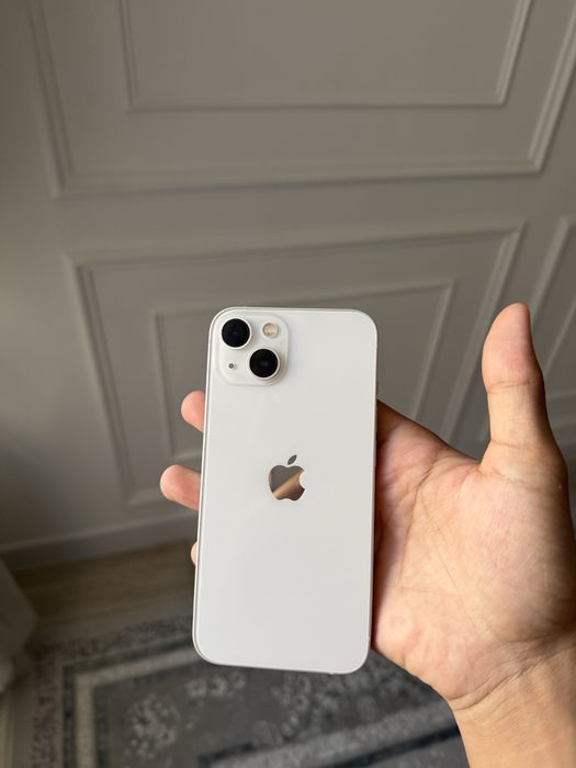 iPhone 13 с каропкам