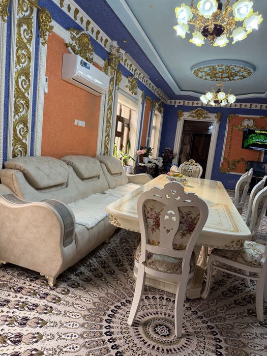 Продаю стол гостиную срочно продам