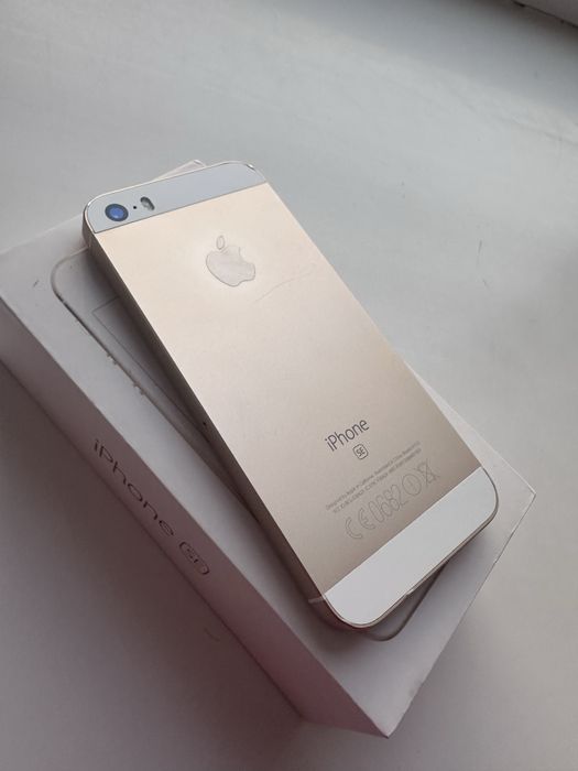 Продам iphone SE 32 gb gold