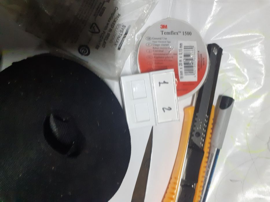 Arici scai velcro, și conectori IT