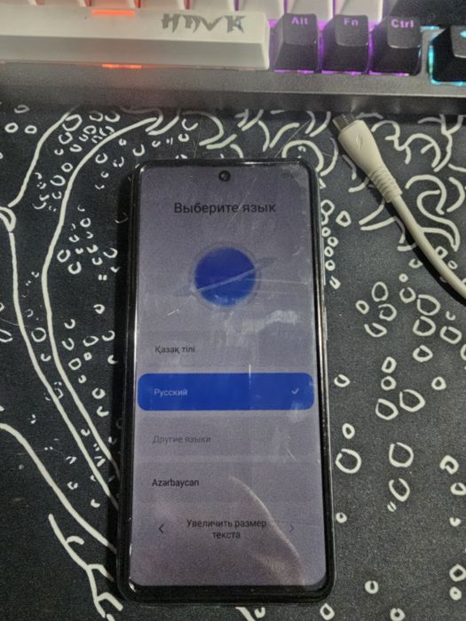 Продам телефон редми