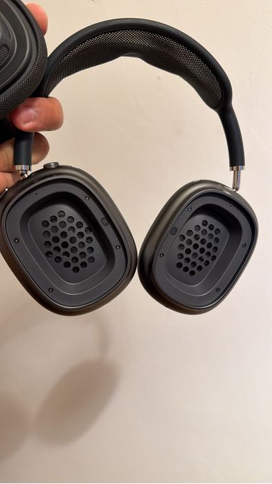 Airpods max gen 1