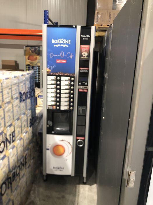 Вендинг автомат Кико макс