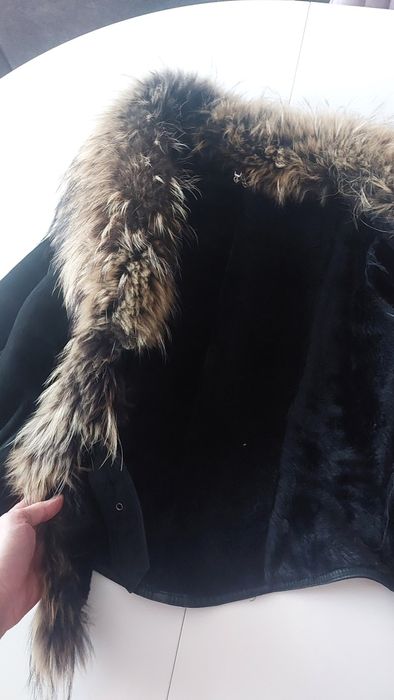 Кожено яке с косъм