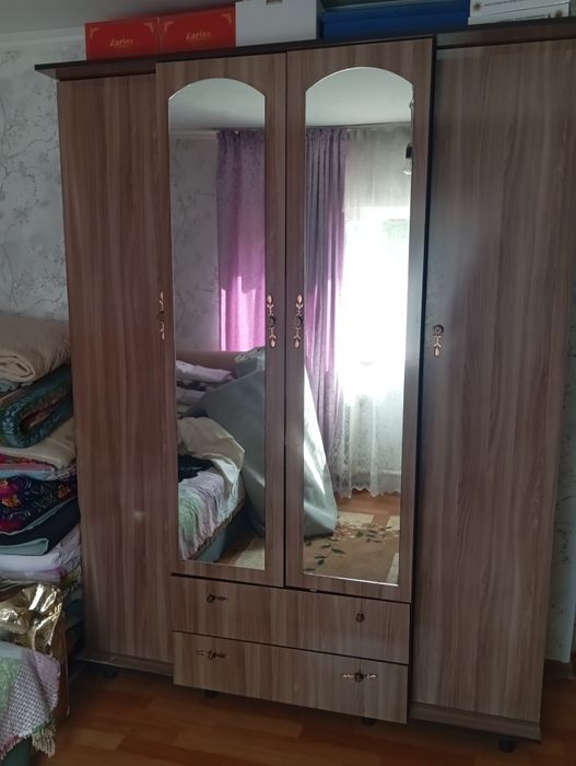 Шифоньер сатылады