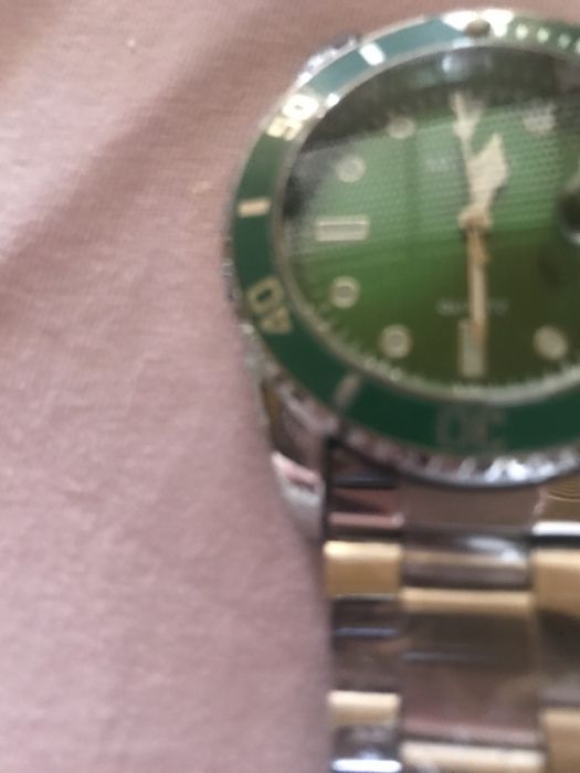 Продавам часовници имам над 23 вида